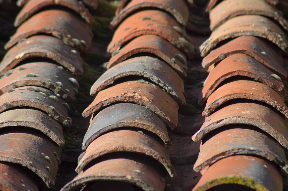 Essential Roofer Interview Guides: Tips and Questions for Successful Hiring in the UK