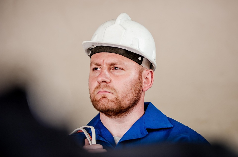 Crafting an Impressive Cover Letter for Building Surveyor Positions: Tips and Examples