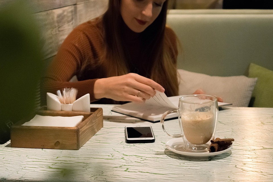 Essential Interview Guides for Aspiring Media Planners: Tips and Strategies for Success