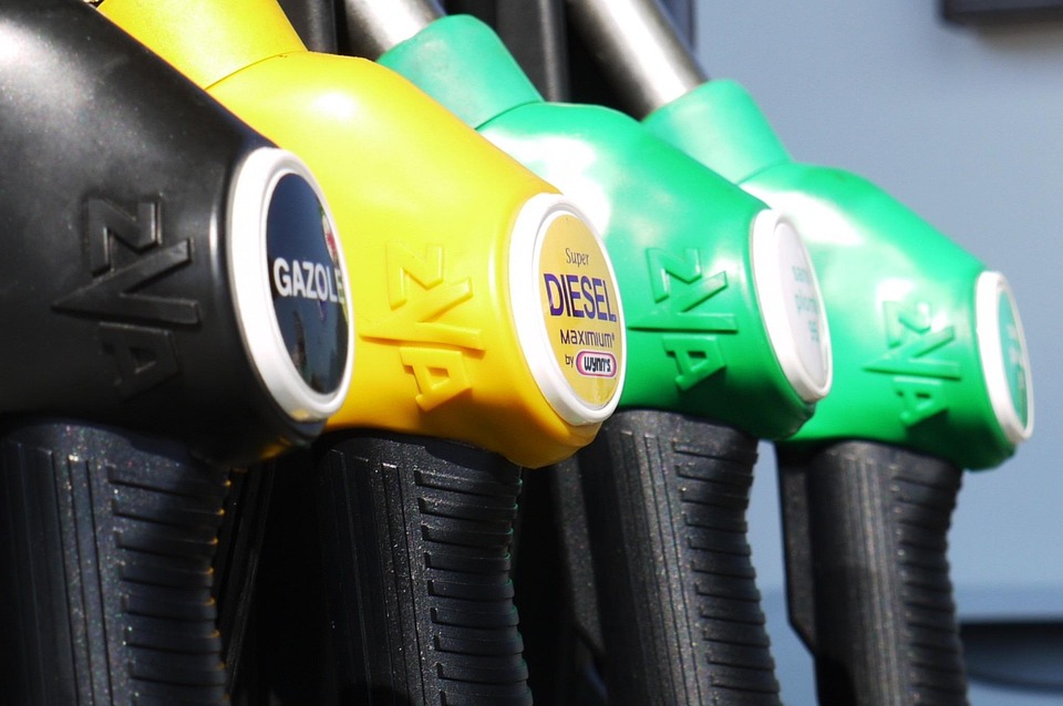 Essential Interview Guide for Aspiring Petroleum Engineers: Tips and Strategies for Success