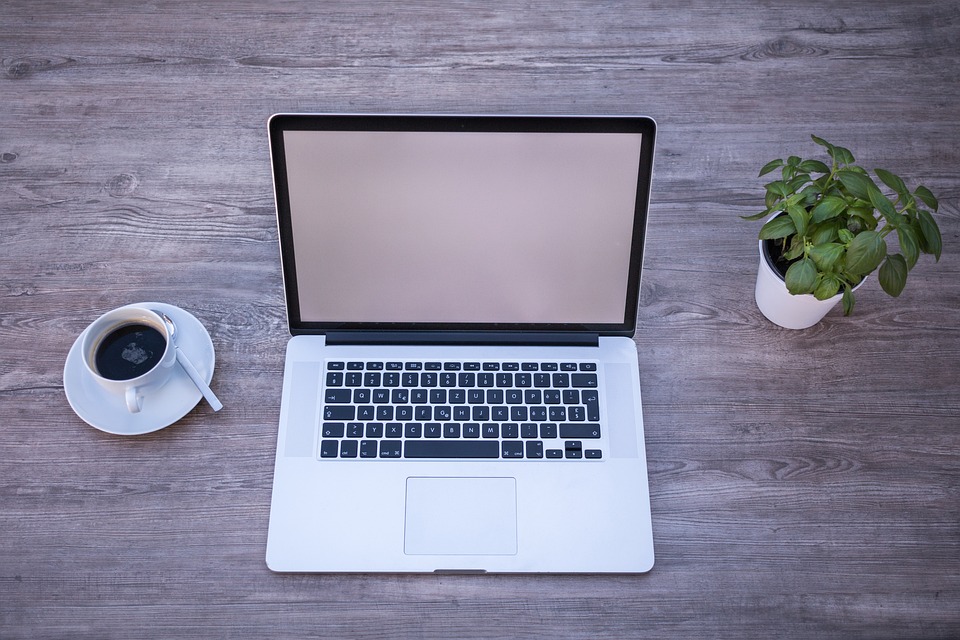 Crafting an Impactful Cover Letter for Multimedia Specialist Roles: Tips and Examples