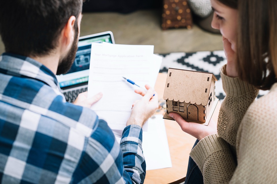 Essential Property Negotiator CV Template: Stand Out in the UK Real Estate Market