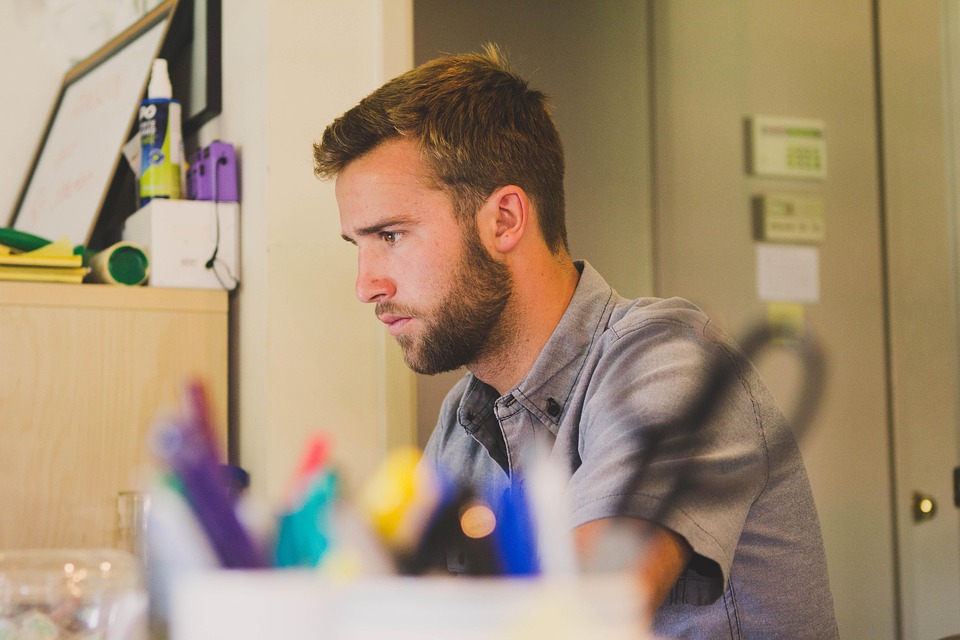 Crafting the Perfect Office Clerk Cover Letter: Tips and Examples for UK Job Seekers
