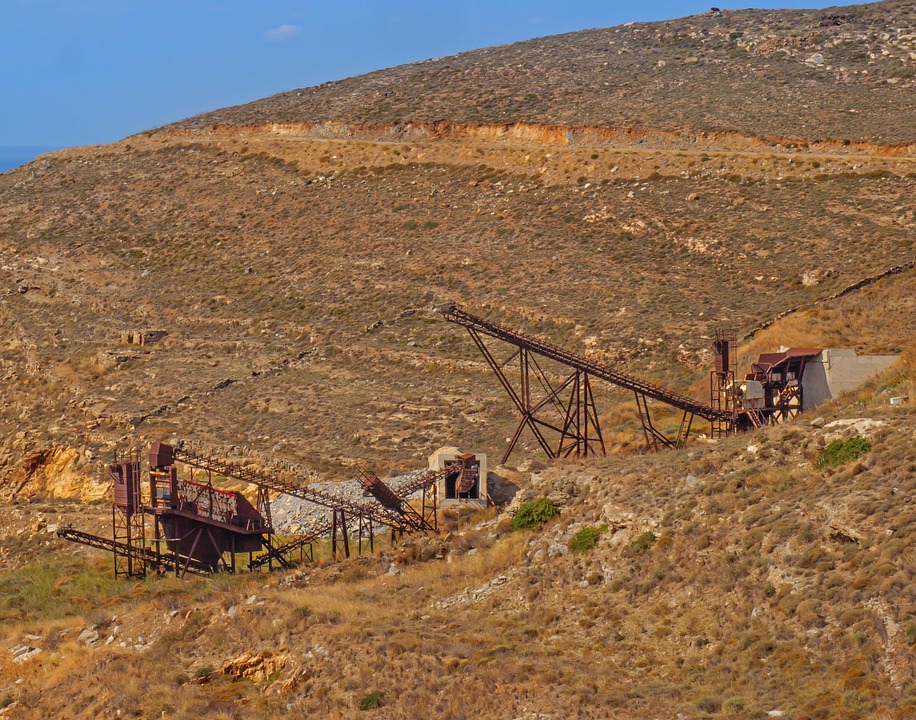 How to Craft an Outstanding Cover Letter for Mining Technician Positions in the UK