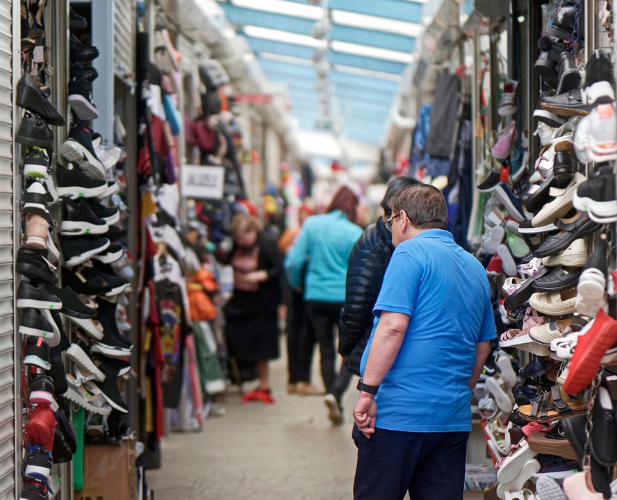 Navigating Your Career Path as a Merchandiser: Essential Roadmaps for Success