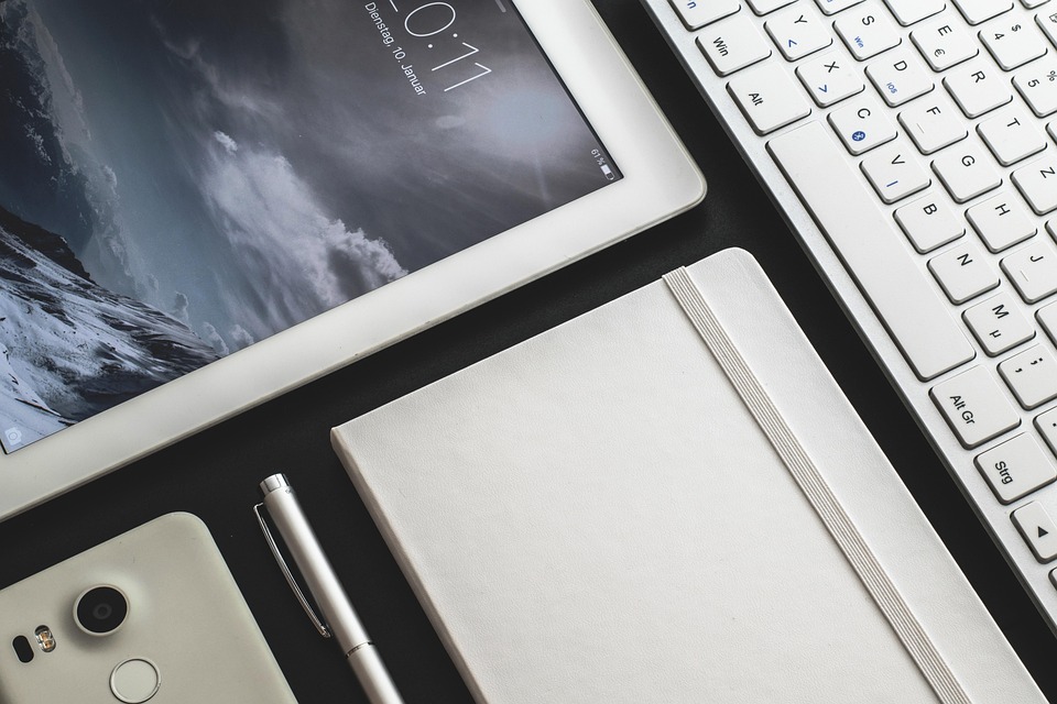 Essential Interview Guides for Aspiring Multimedia Specialists: Tips and Strategies for Success
