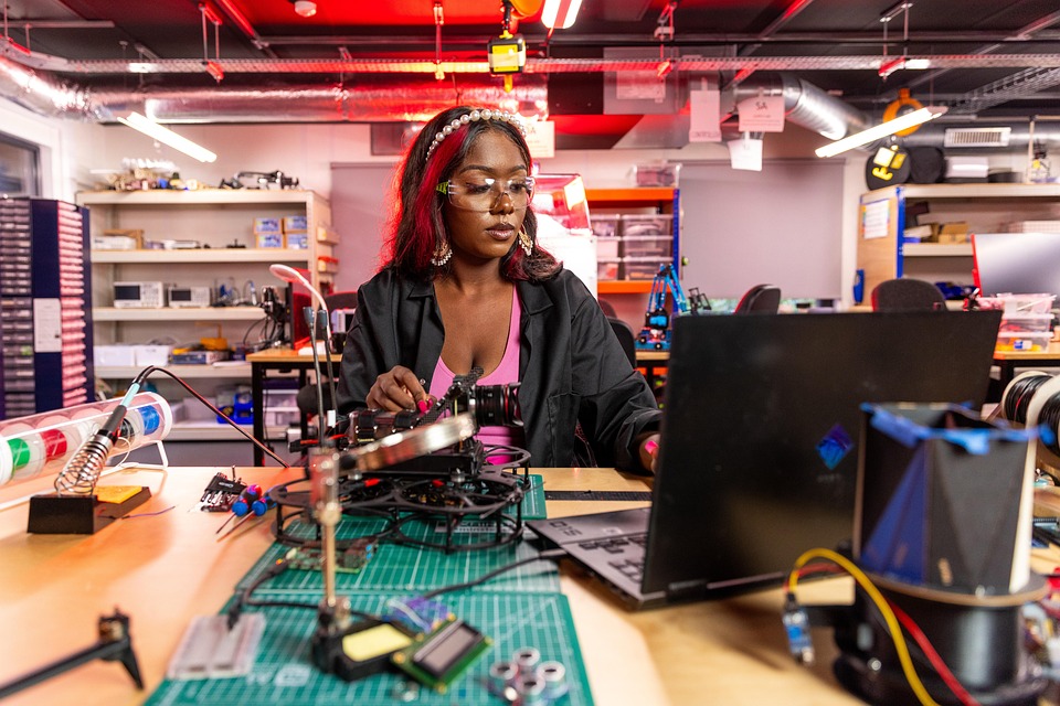 Ultimate Guide to Crafting a Robotics Engineer CV: Templates and Tips for Success