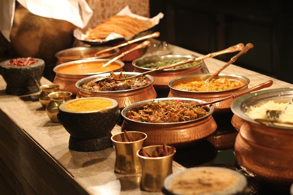 Crafting the Perfect Cover Letter for Catering Managers: Tips and Examples