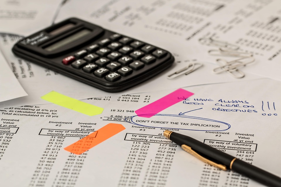 Navigating Your Career Roadmap as an Accountant: Essential Steps for Success in the UK