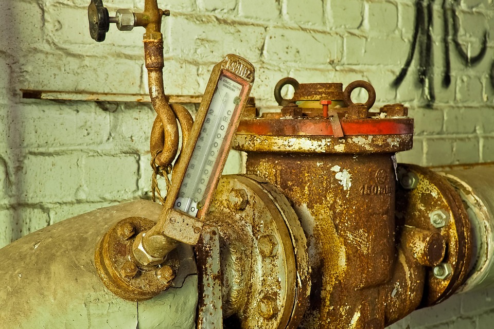 How to Write an Impactful Cover Letter for a Warehouse Manager Position: Tips and Examples