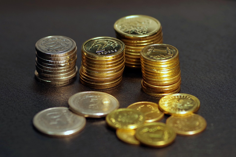 How to Craft a Winning Cashier Cover Letter: Tips and Examples for Success