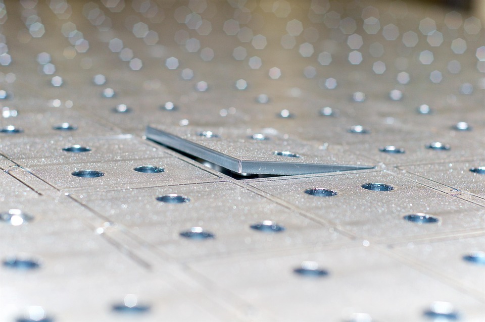 Essential Interview Guides for Sheet Metal Workers: Tips for Success in the UK