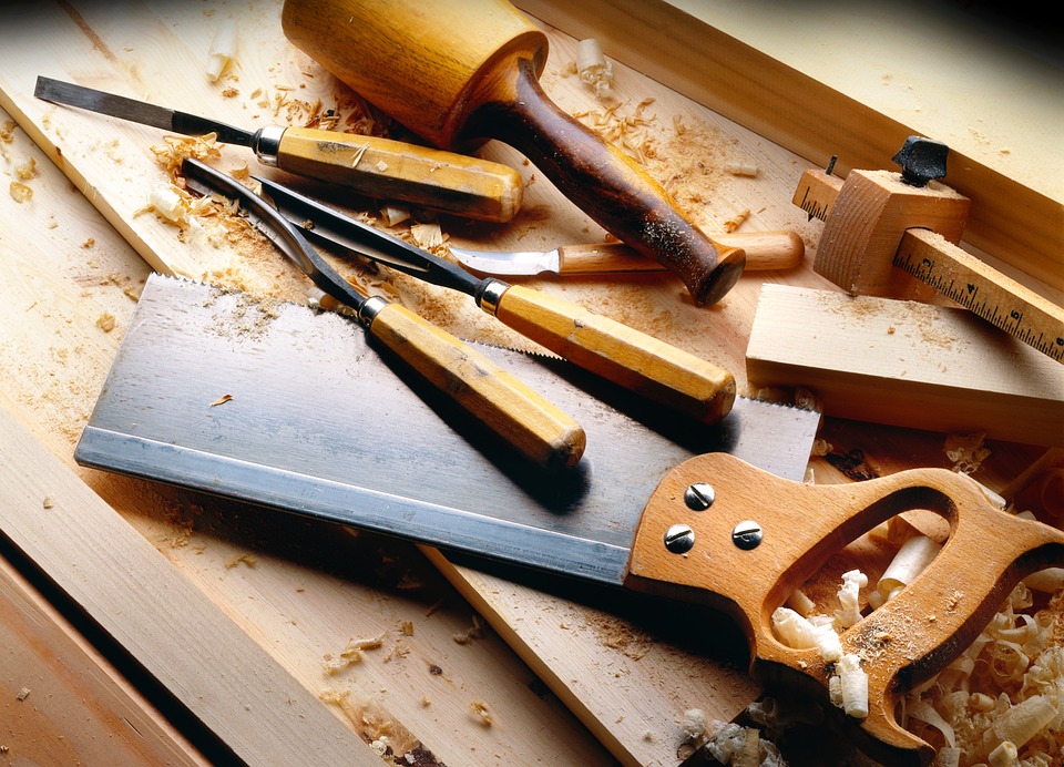 Navigating a Carpenter's Career Roadmap: Essential Steps for Success in the UK