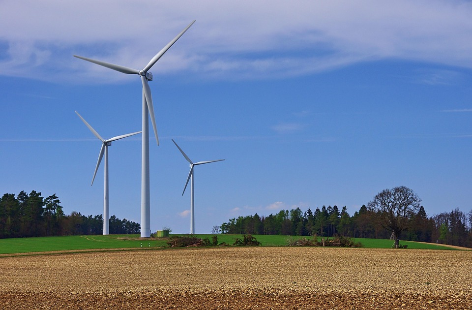 Crafting the Perfect Cover Letter for Wind Turbine Technician Roles: Tips and Templates