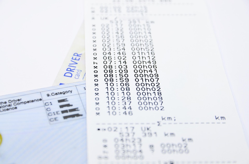 Essential Career Roadmaps for Aspiring Lorry Drivers: Your Guide to Success in the UK Transport Industry