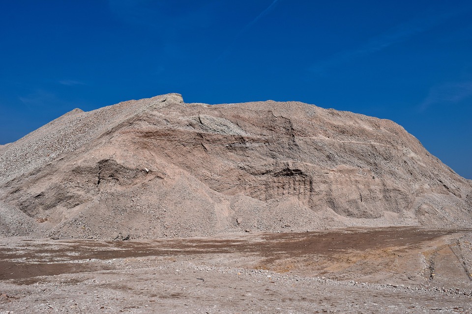 Essential Interview Guide for Aspiring Materials Engineers: Tips and Strategies for Success