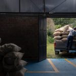 How to Craft an Impressive Cover Letter for a Production Manager Role: Tips and Examples