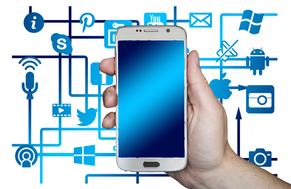 Crafting an Effective Cover Letter for Social Media Manager Positions: Tips and Examples