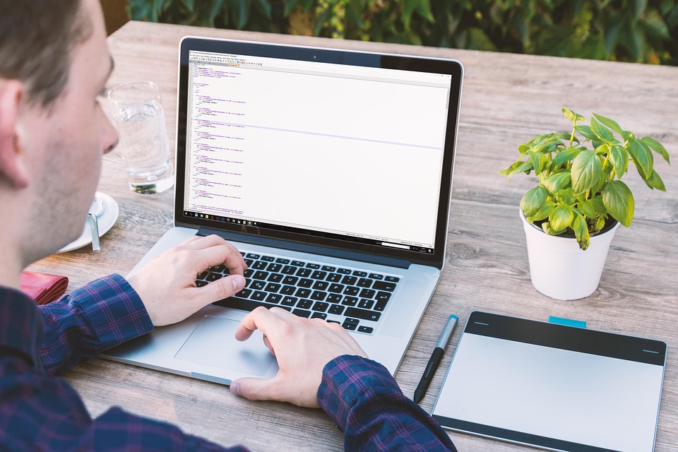 Essential Web Designer Resume Templates: Boost Your Career with These SEO-Friendly Tips