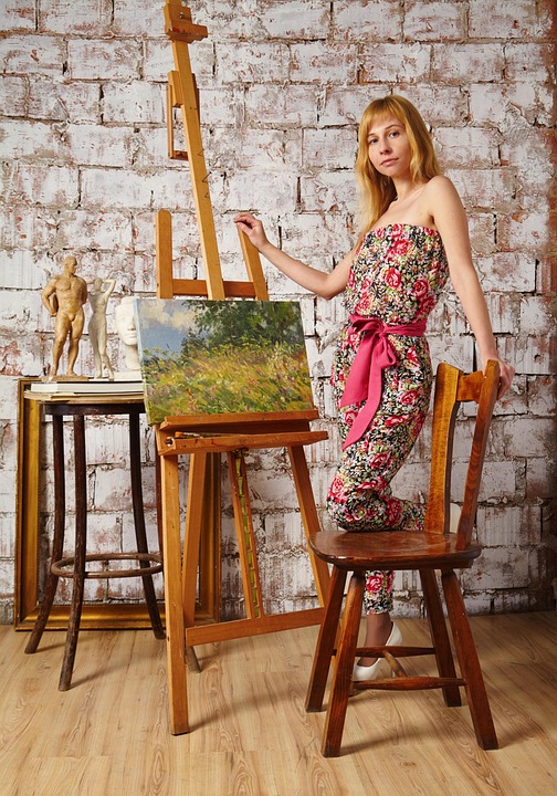 Navigating Your Voice-Over Career: Essential Roadmaps for Aspiring Artists in the UK