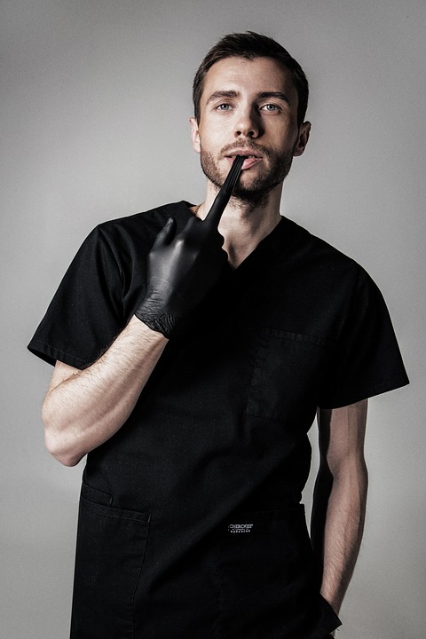 Essential Interview Guide for Aspiring Surgeons: Tips and Insights for Success