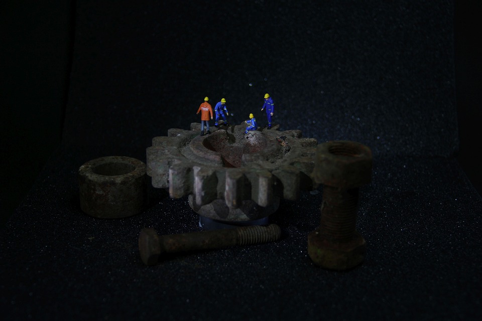 Crafting the Perfect Cover Letter for a Train Maintenance Engineer: Tips and Examples