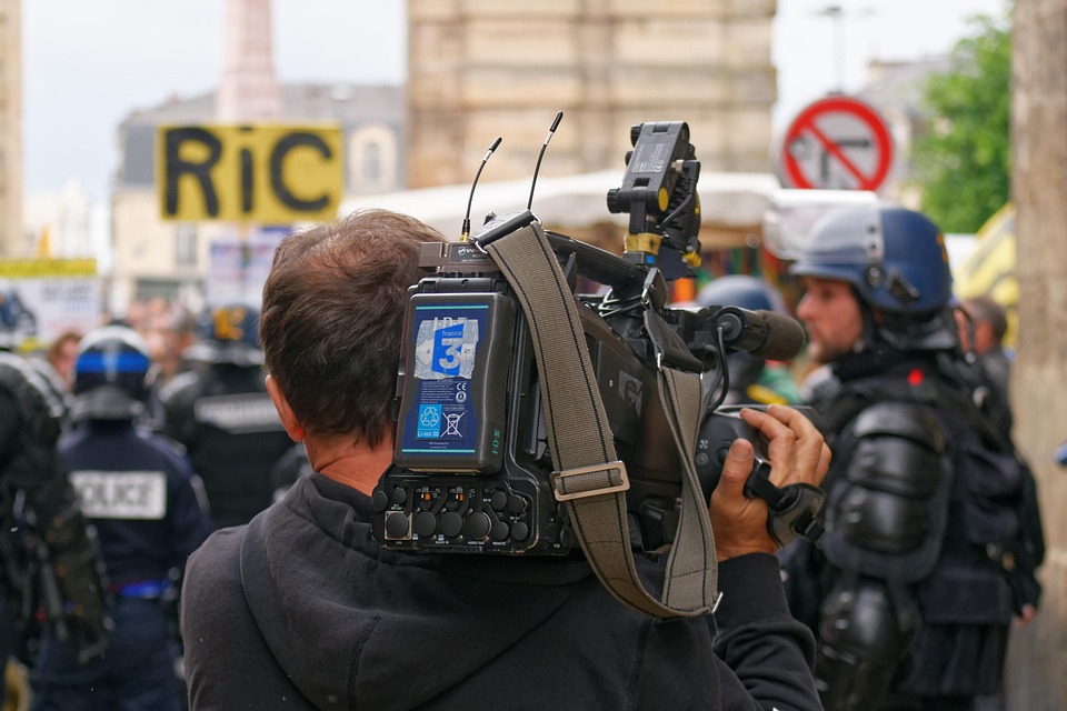Essential Journalist CV Template: Stand Out in the Competitive Media Landscape