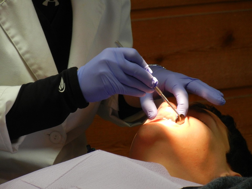 How to Craft an Impressive Dentist Cover Letter: Tips for Success