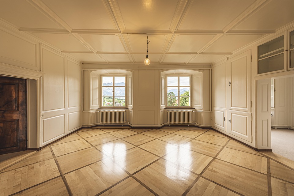 How to Craft an Impressive Cover Letter for Estate Agent Positions: Tips and Examples