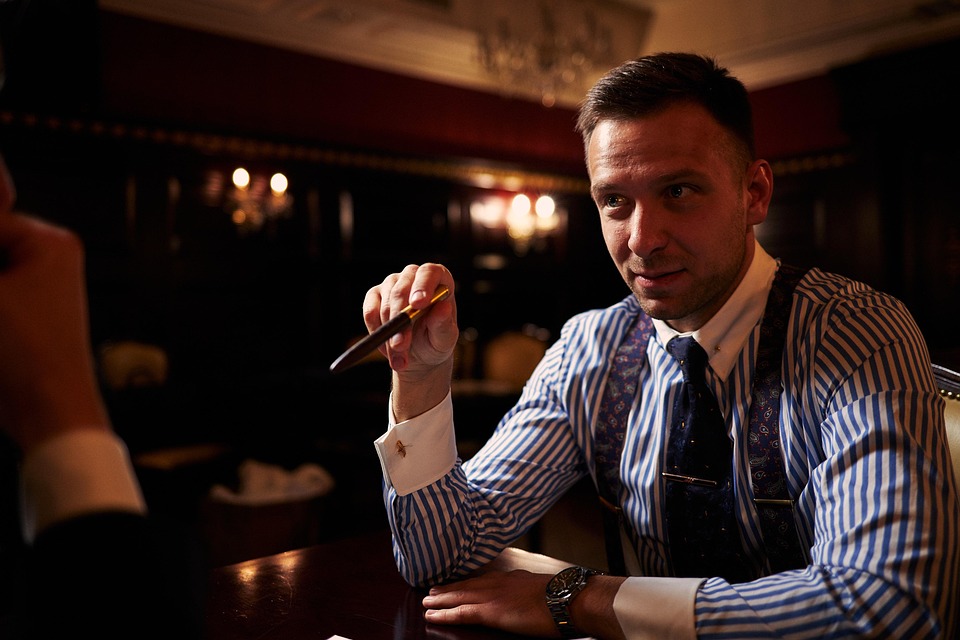 Essential Interview Guides for Aspiring Lawyers: Mastering the Art of Legal Interviews