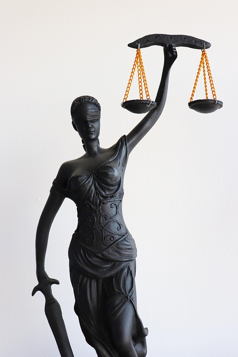 Essential Interview Guides for Aspiring Legal Assistants: Tips for Success in the UK